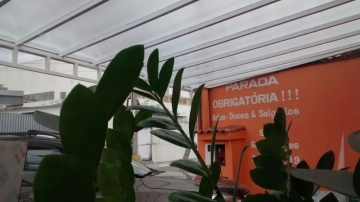 Foto Cobertura em Policarbonato Alveolar Reta Estacionamento