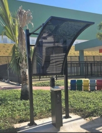 Foto Cobertura em Policarbonato Compacto para Cancela de Shopping