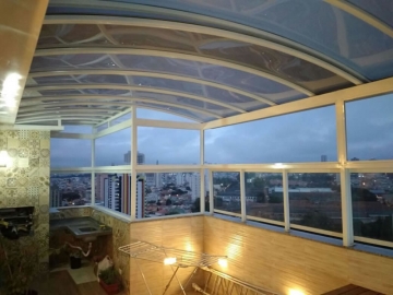 Foto Cobertura em Policarbonato Compacto Curva para Varanda Hidro Massagem