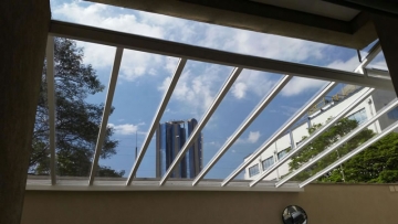 Cobertura em Policarbonato Compacto Reta Translucida Garagem Entrada