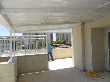 Coberturas em Telhas Termo-Acústicas Terraço