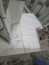 Foto Coberturas em Telhas Termo-Acústicas Varanda Prédio