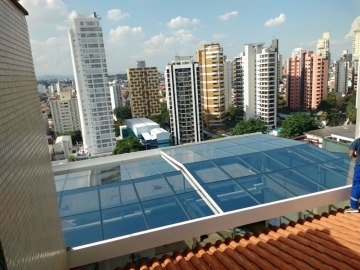 Cobertura em Vidro Laminado Duas Águas Retrátil Apartamento de Cobertura