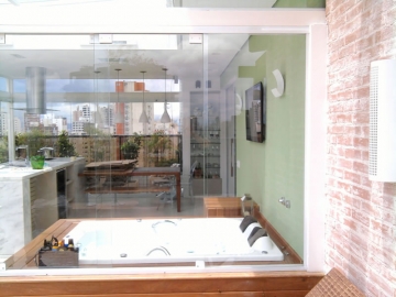 Cobertura em Vidro Laminado Ofurô Varanda