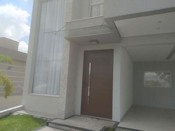 Cobertura em Vidro Laminando Porta de Entrada Residência