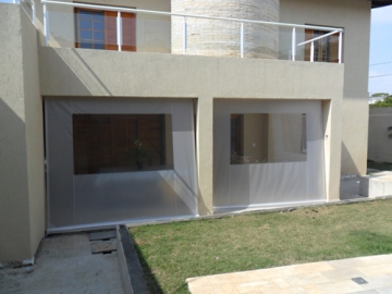 Cobertura em Lona Modelo Cortina