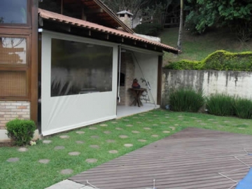 Cobertura em Lona Modelo Cortina