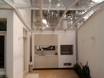 Cobertura em Vidro Laminado Reta