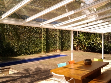 Cobertura em Vidro Laminado Reta